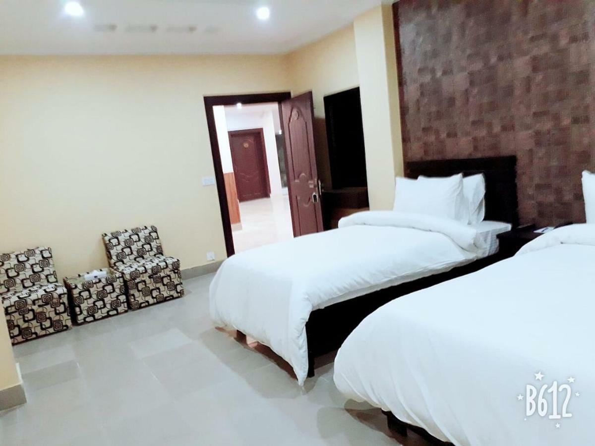 Hotel Crown Inn Multan Exterior foto